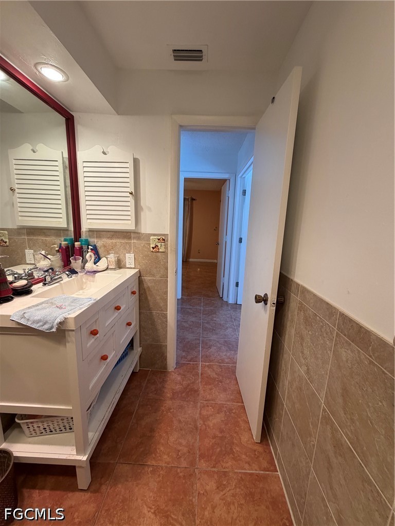 2 Bed SingleFamilyResidence for Sale in Willow Lake, photo 18