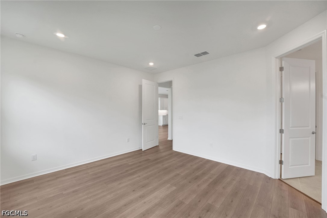 4 Bed SingleFamilyResidence for Sale in Turnleaf, photo 18