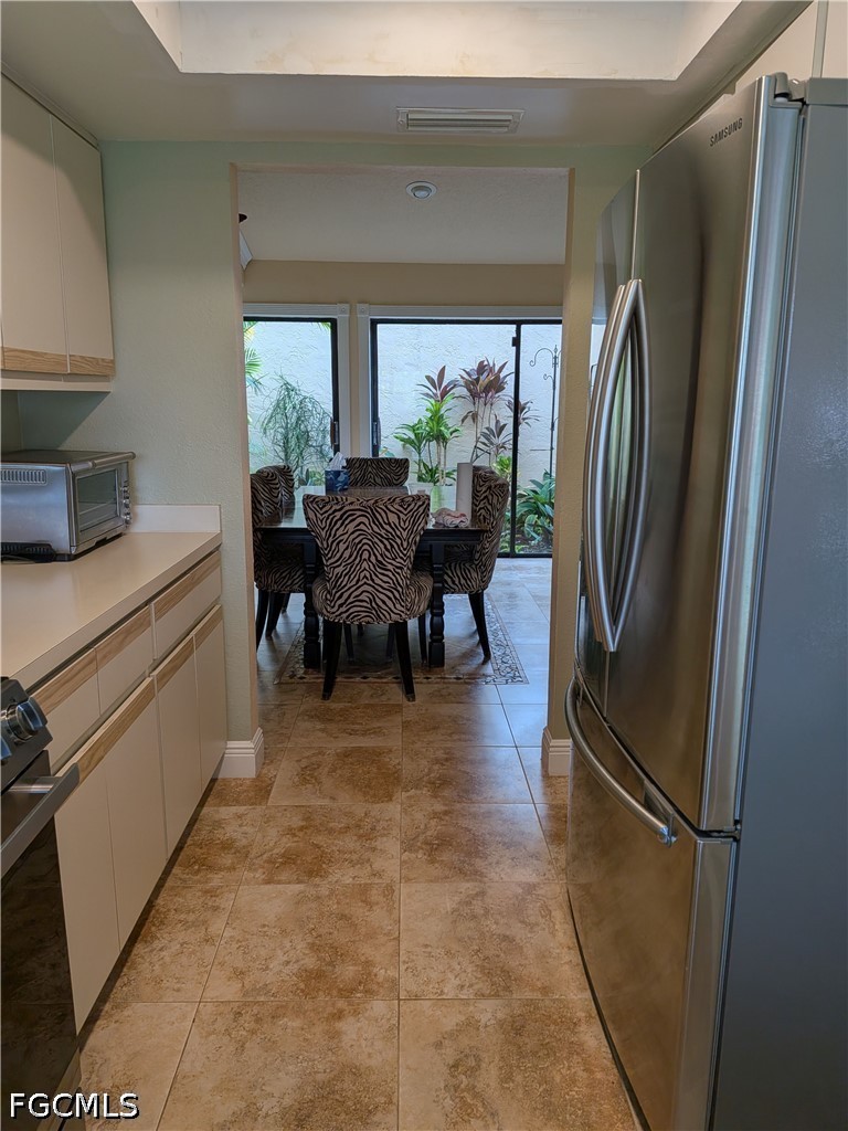 3 Bed Pool Home for Sale in Cape Coral, photo 18