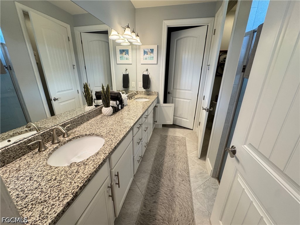 2 Bed Waterfront Home for Sale in Somerset, FL — photo 18