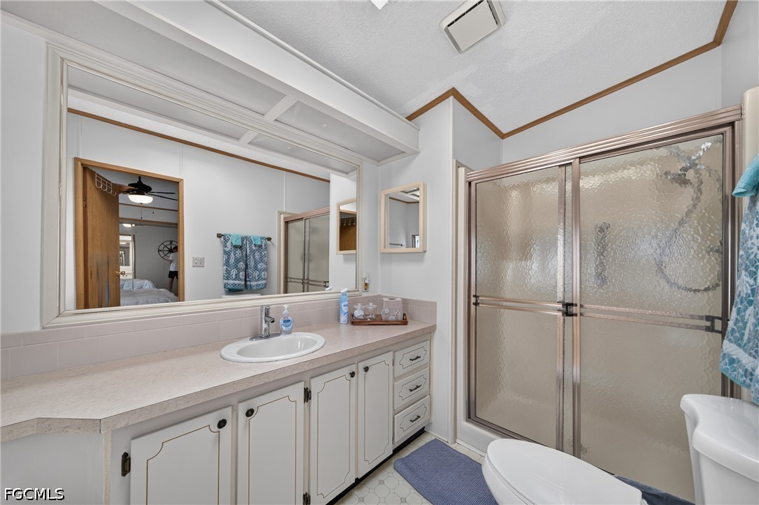 2 Bed Waterfront Home for Sale in Cherry Estates, FL — photo 18