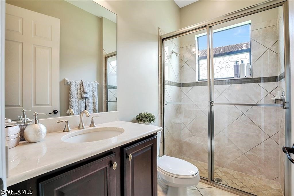 3 Bed Waterfront Home for Sale in Riverstone, photo 18