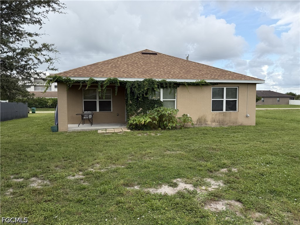 3 Bed SingleFamilyResidence for Sale in Cape Coral, FL — photo 18