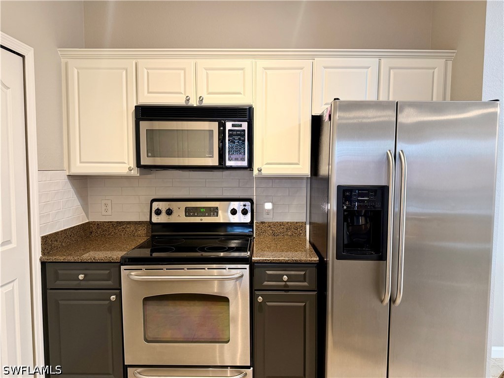 2 Bed Condominium for Sale in Positano Place, FL, $2,100 — photo 18