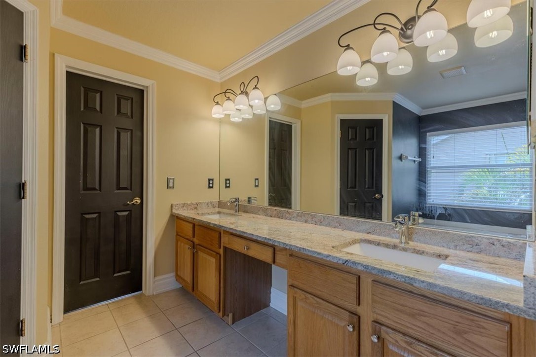 4 Bed Waterfront Home for Sale in Naples, FL, $759,000 — photo 18