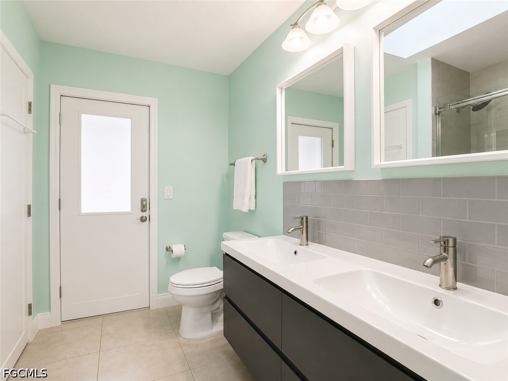 3 Bed SingleFamilyResidence for Sale in Cape Coral, photo 18