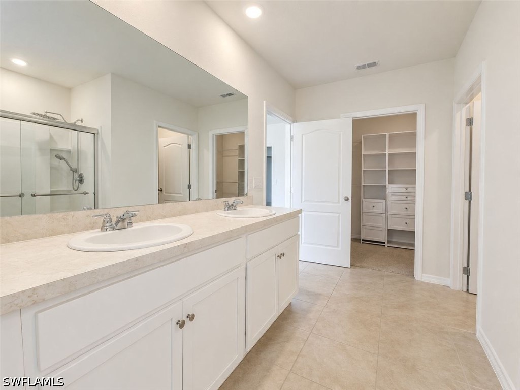 5 Bed Waterfront Home for Sale in Not Applicable, FL, $2,800 — photo 18