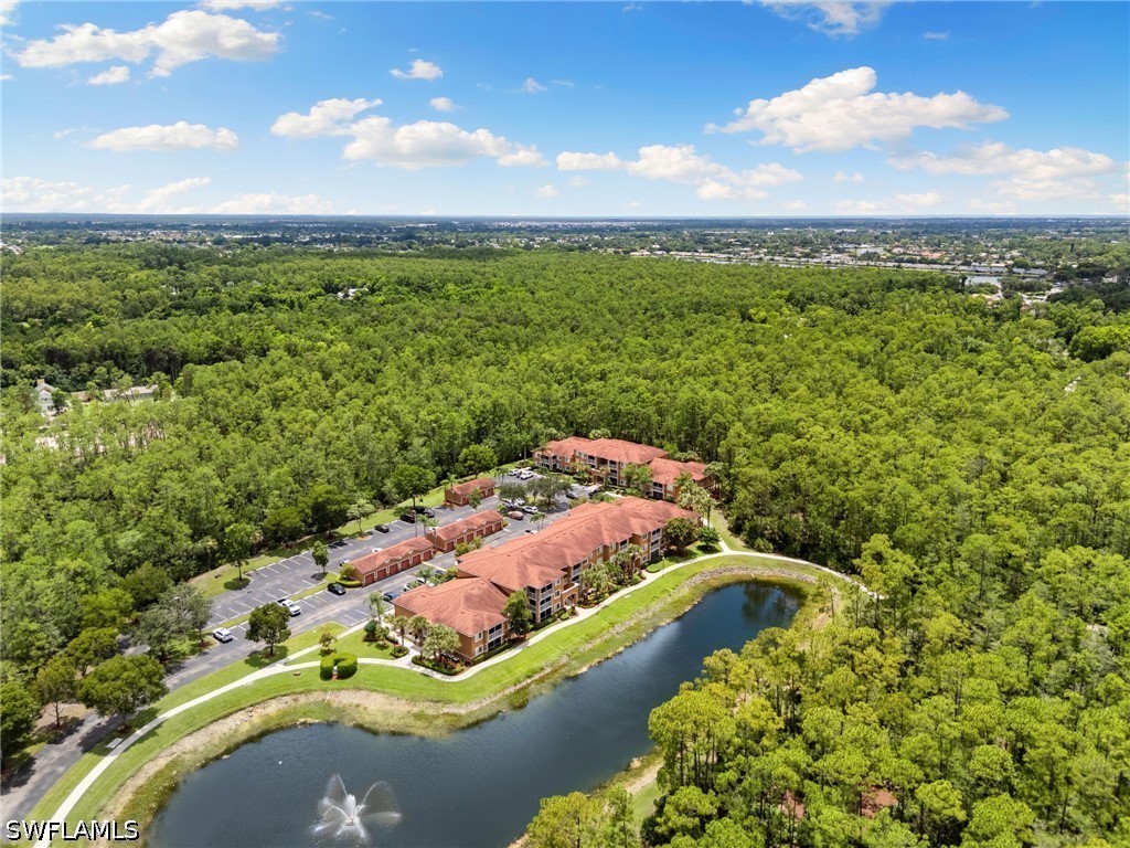 2 Bed Condominium for Sale in Napoli, FL, $214,900 — photo 18