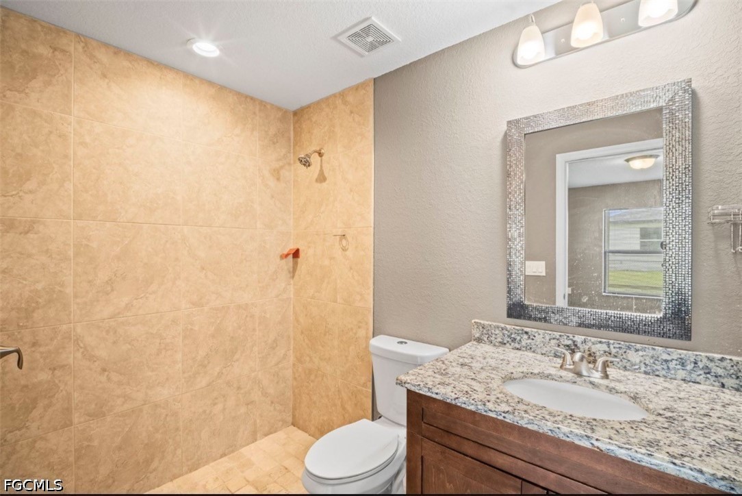 2 Bed Duplex for Sale in Lehigh Acres, FL, $1,700 — photo 18