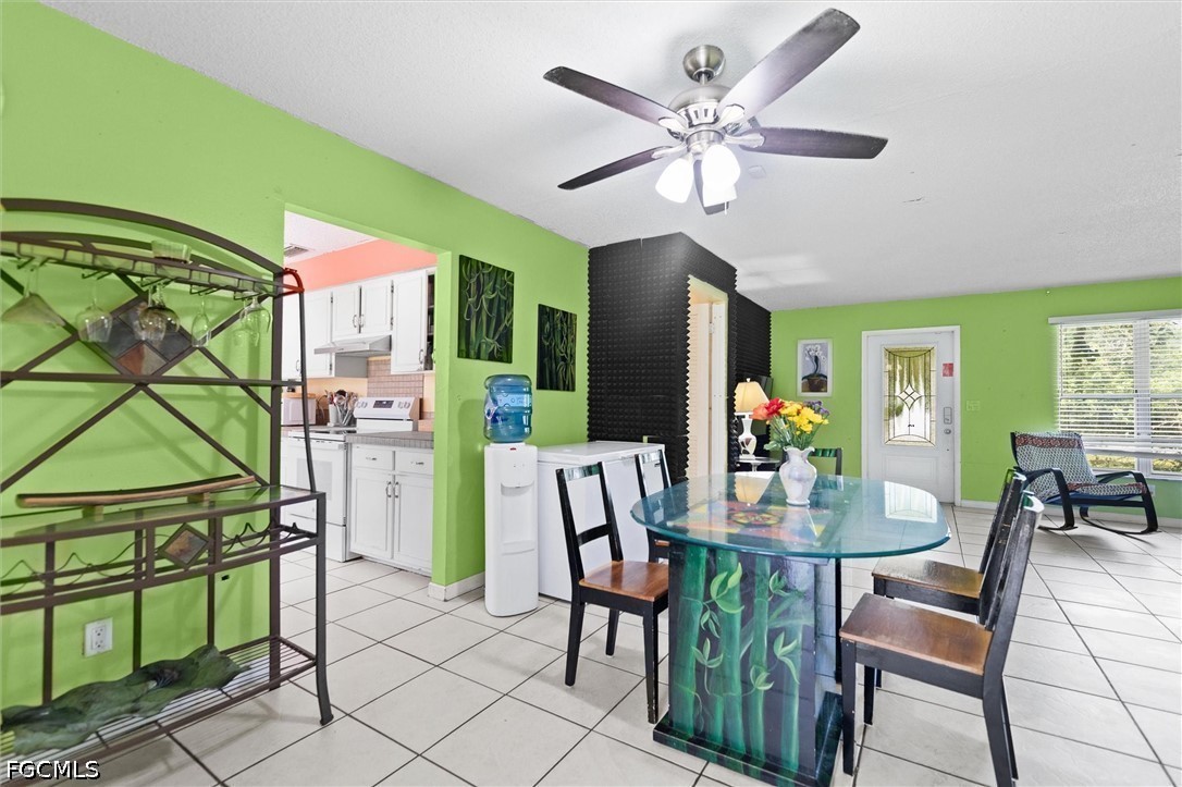 2 Bed SingleFamilyResidence for Sale in Lehigh Acres, photo 18