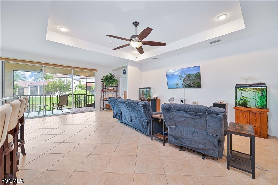 4 Bed Waterfront Home for Sale in Banyan Bay, FL, $394,000 — photo 18