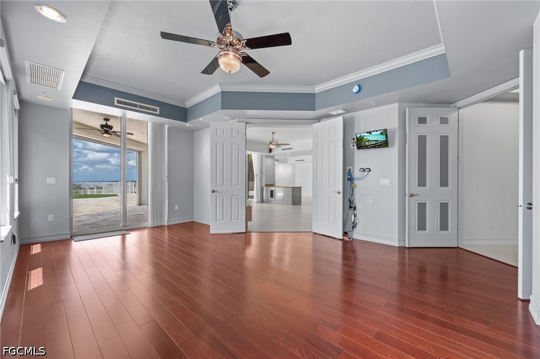 4 Bed Waterfront Home for Sale in Fort Myers, photo 18