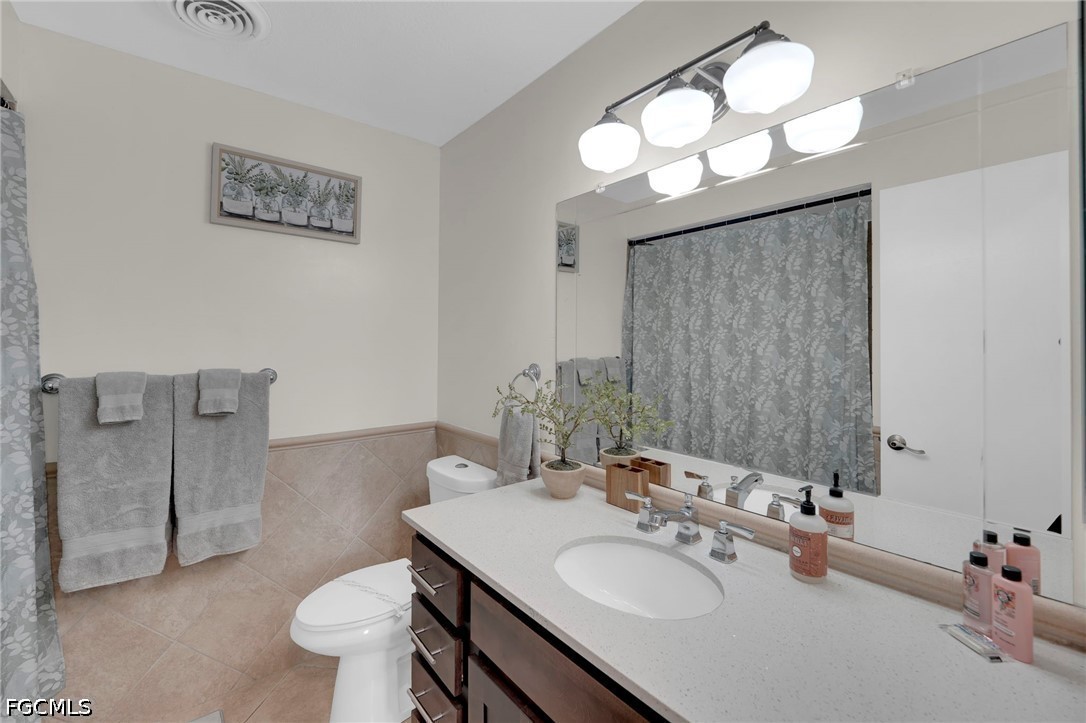 2 Bed SingleFamilyResidence for Sale in Cape Coral, FL — photo 18