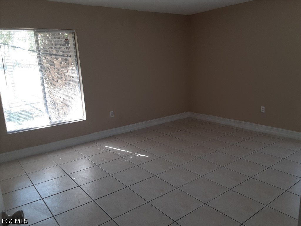 2 Bed Condominium for Sale in Green Tee Village, FL, $1,250 — photo 18