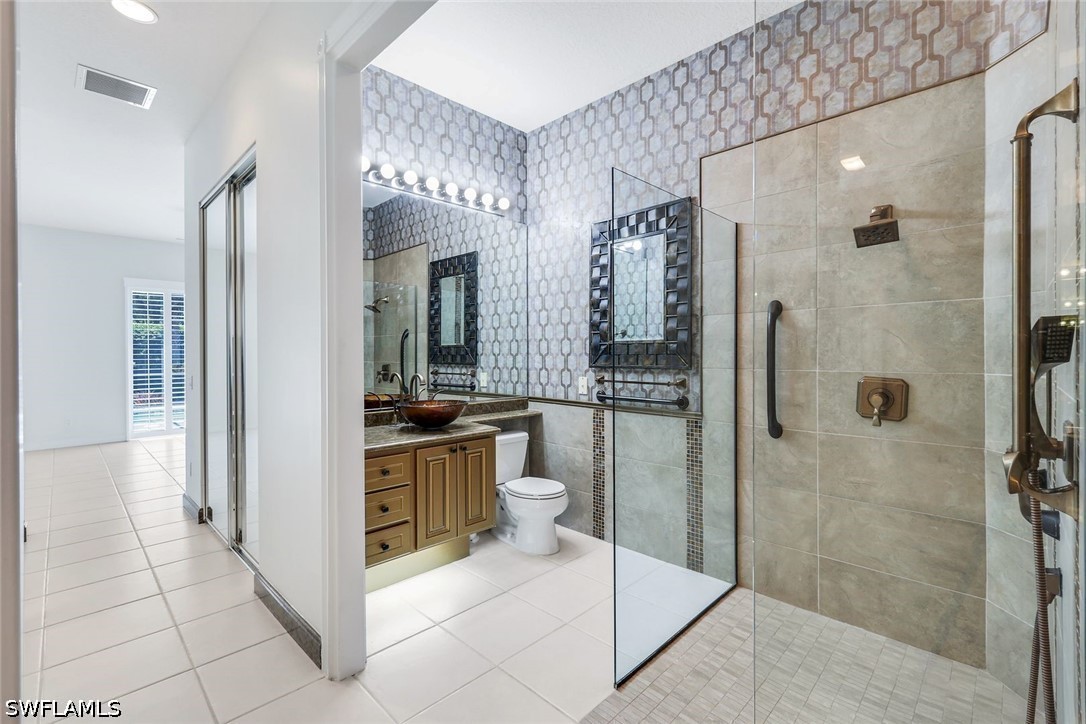 3 Bed Pool Home for Sale in Island Walk, FL, $689,000 — photo 18
