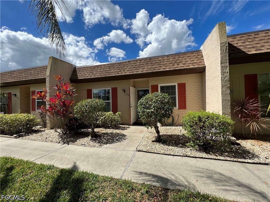 2 Bed Condominium for Sale in Fort Myers, FL, $1,250 — photo 18