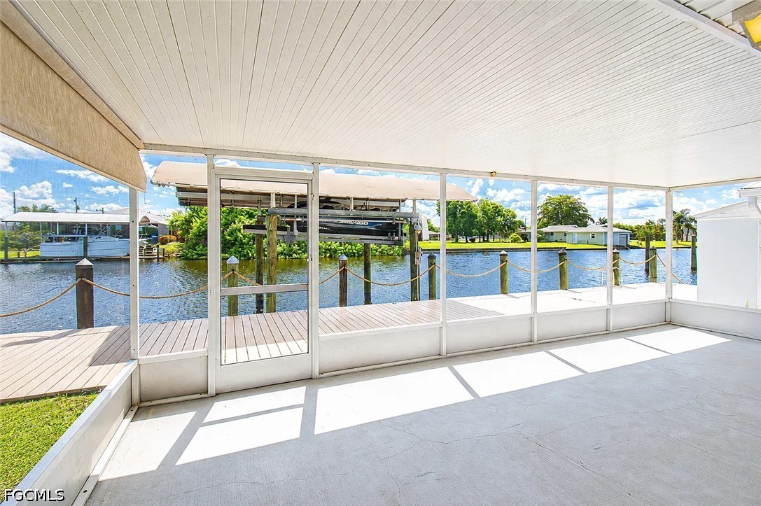 3 Bed Waterfront Home for Sale in Fort Myers, FL, $2,500 — photo 18