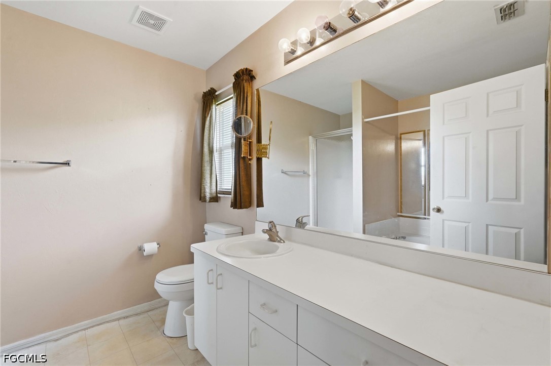 3 Bed SingleFamilyResidence for Sale in Lehigh Acres, photo 18