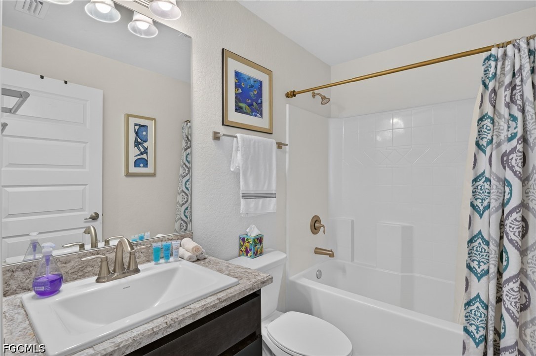 3 Bed SingleFamilyResidence for Sale in Cape Coral, photo 18