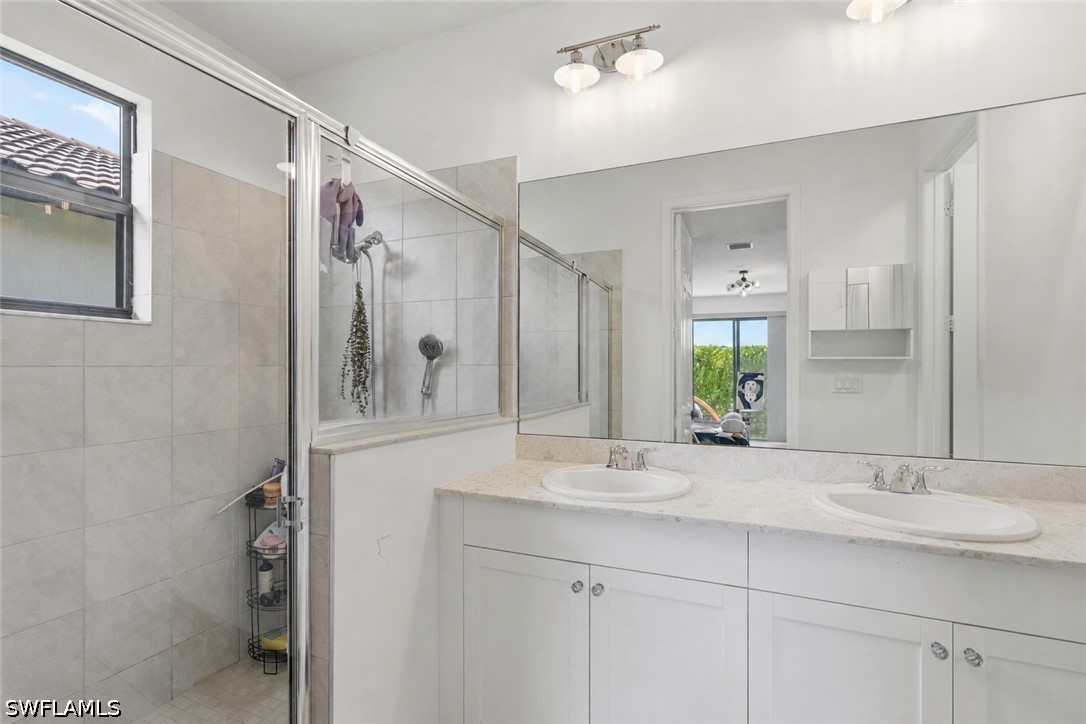 3 Bed SingleFamilyResidence for Sale in Naples, FL, $449,900 — photo 18