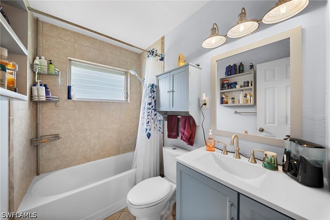 3 Bed SingleFamilyResidence for Sale in Lehigh Acres, FL — photo 18