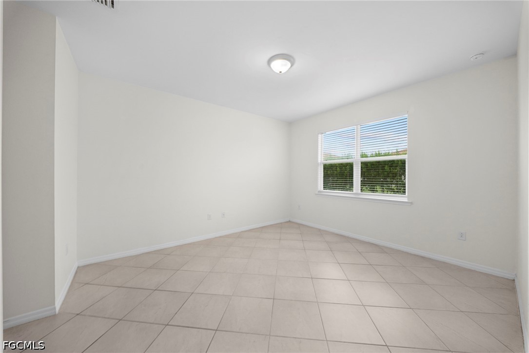 2 Bed Attached for Sale in Lindsford, FL, $1,995 — photo 18