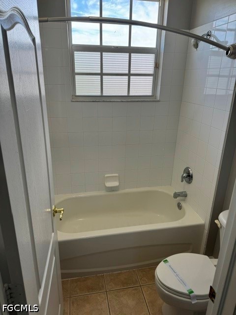 4 Bed Waterfront Home for Sale in Monterey, photo 18