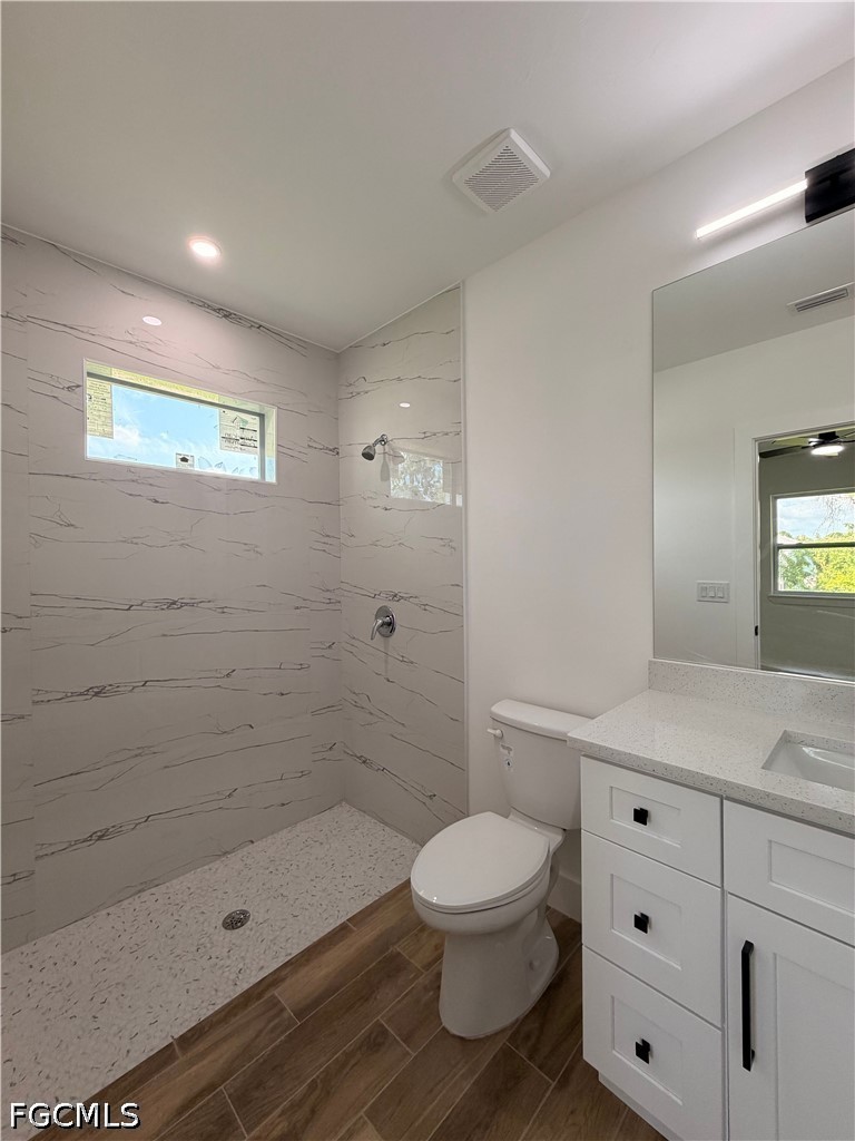 3 Bed Duplex for Sale in Lehigh Estates, photo 18