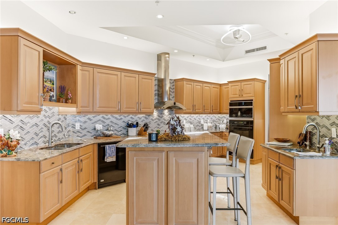 4 Bed Waterfront Home for Sale in Fort Myers, photo 18