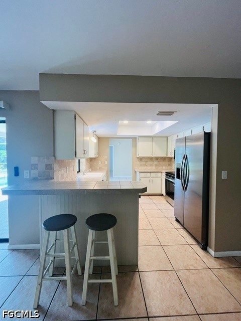3 Bed Pool Home for Sale in Cape Coral, photo 18