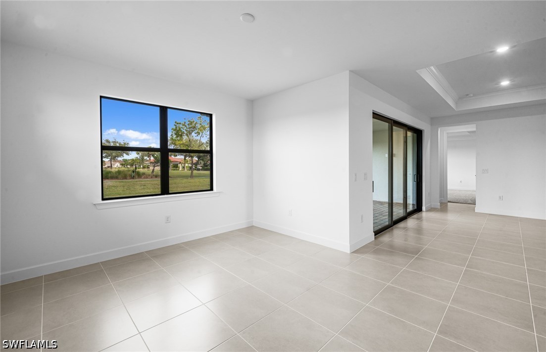 3 Bed Pool Home for Sale in Country Club, photo 18