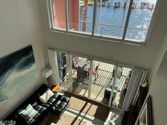 1 Bed Waterfront Home for Sale in Riviera, photo 18