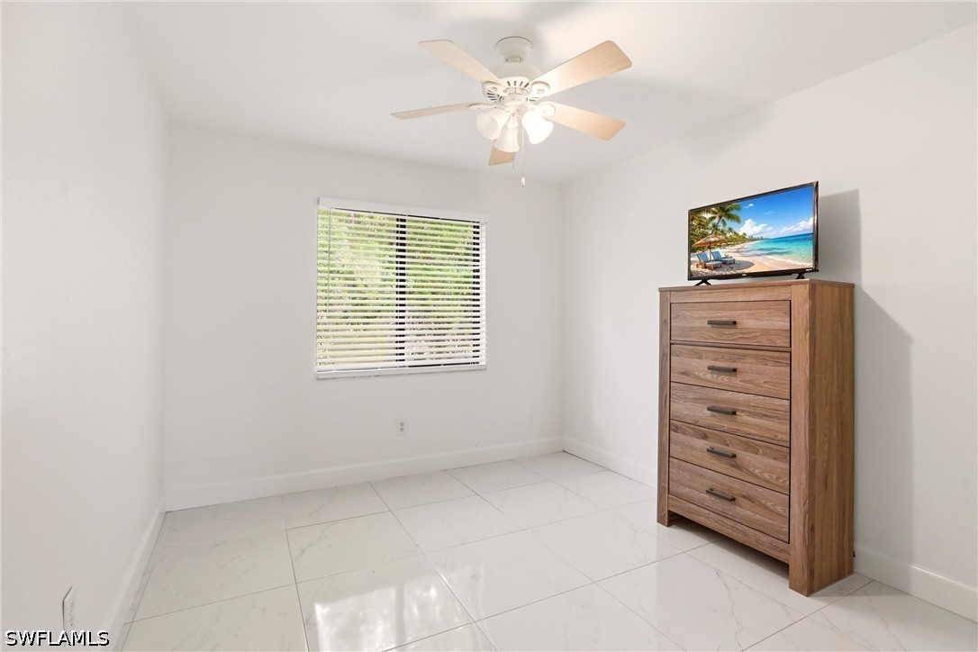 2 Bed Condominium for Sale in Springwood, photo 18