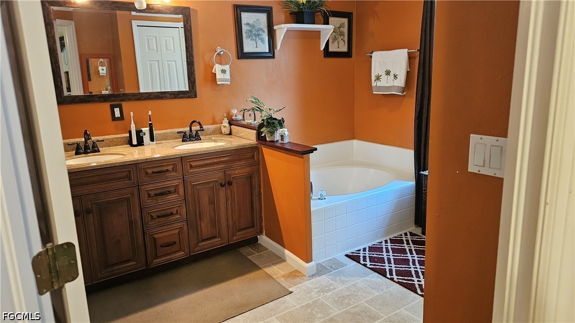 3 Bed Pool Home for Sale in Mirror Lakes, photo 18