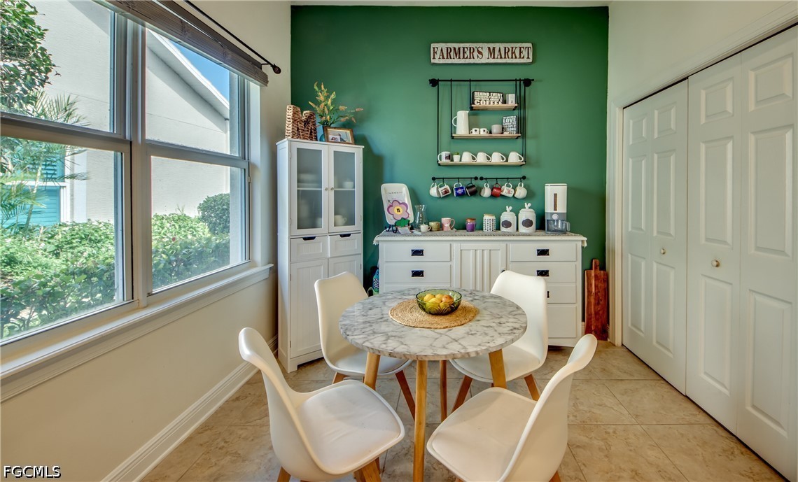 3 Bed Waterfront Home for Sale in Fort Myers, photo 18