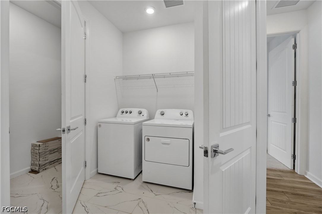 3 Bed Waterfront Home for Sale in Northridge, photo 18