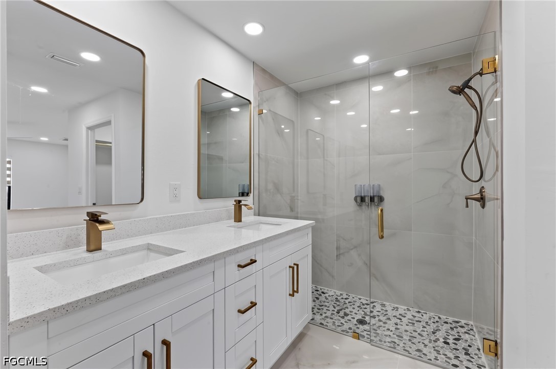 3 Bed Pool Home for Sale in Cape Coral, photo 18