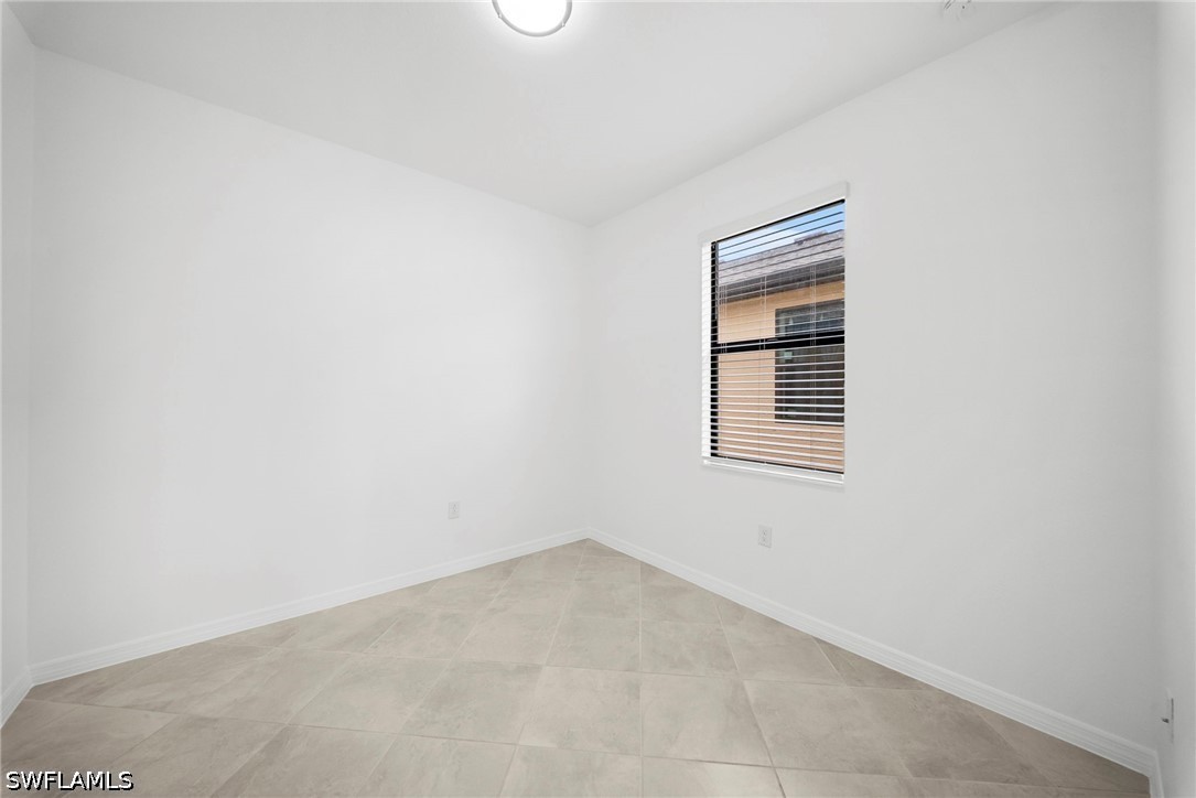 4 Bed SingleFamilyResidence for Sale in Portico, photo 18