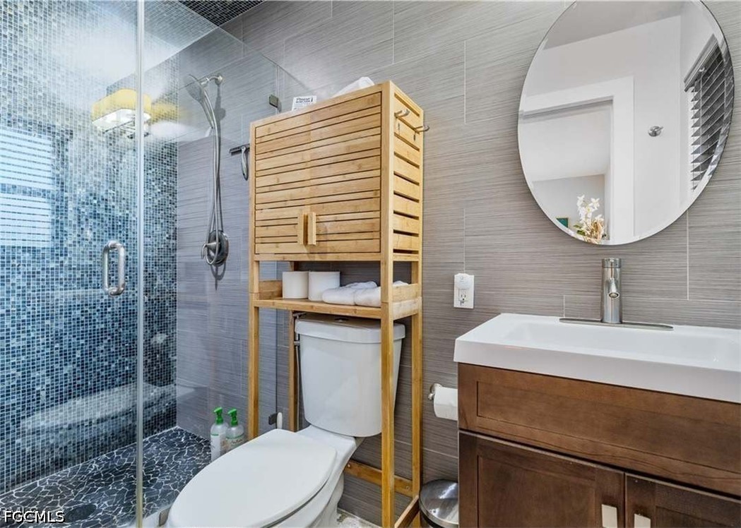 3 Bed Pool Home for Sale in Cape Coral, photo 18