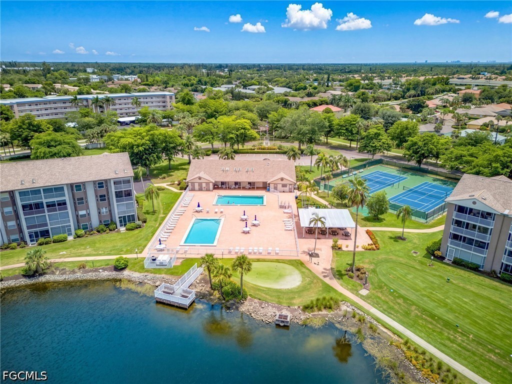 2 Bed Condominium for Sale in Fort Myers, photo 18