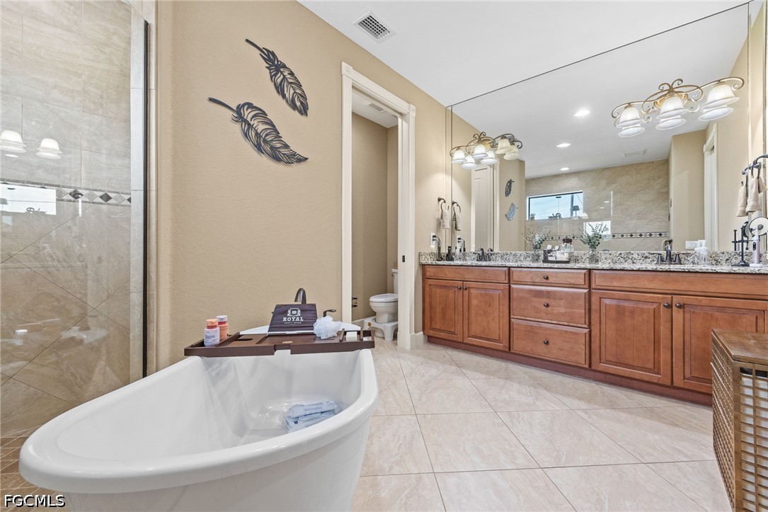 3 Bed Pool Home for Sale in Cape Coral, photo 18