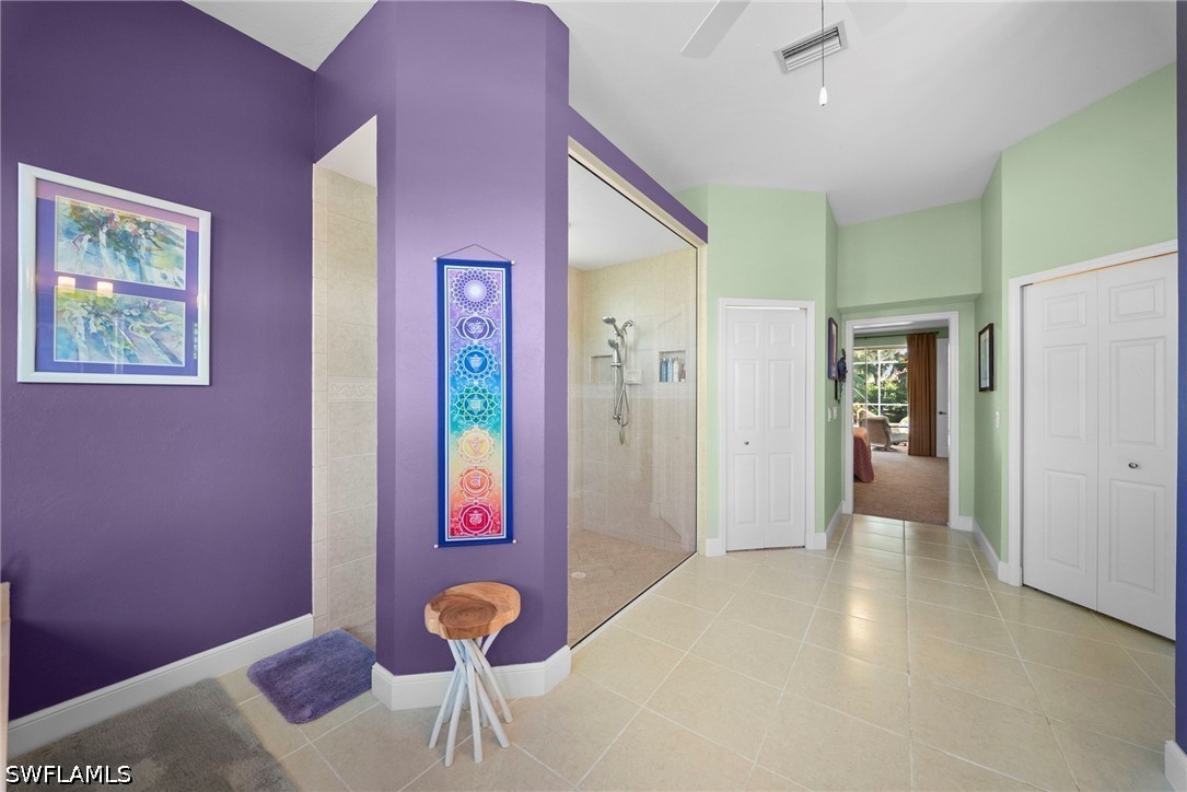 3 Bed Pool Home for Sale in Spanish Wells, photo 18