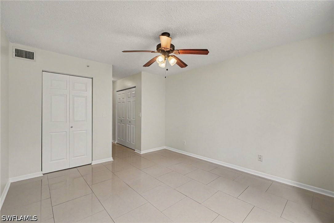 2 Bed Condominium for Sale in Naples, photo 18