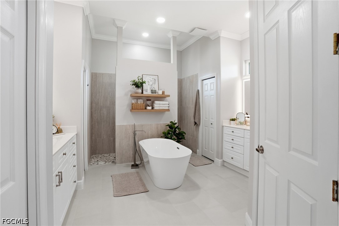 5 Bed Pool Home for Sale in Cape Coral, photo 18