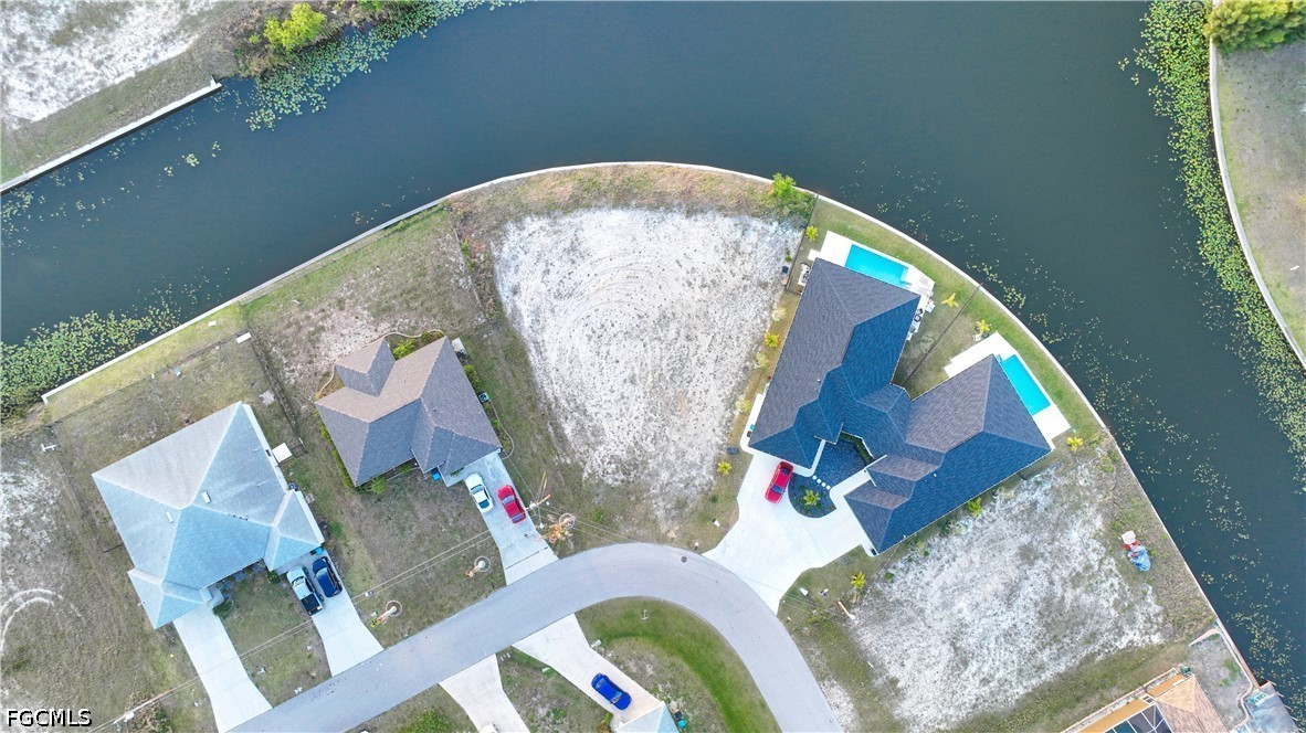 Waterfront Home for Sale in Cape Coral, photo 18