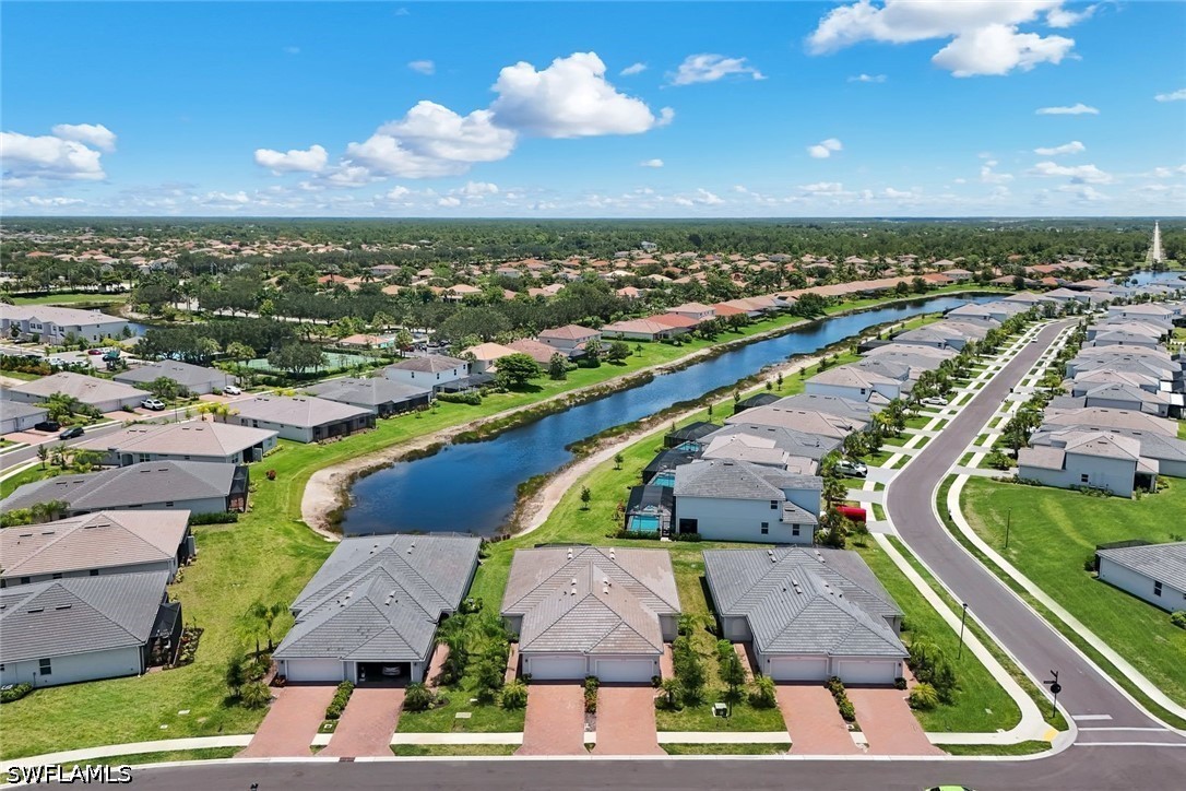 3 Bed Waterfront Home for Sale in Naples, photo 18