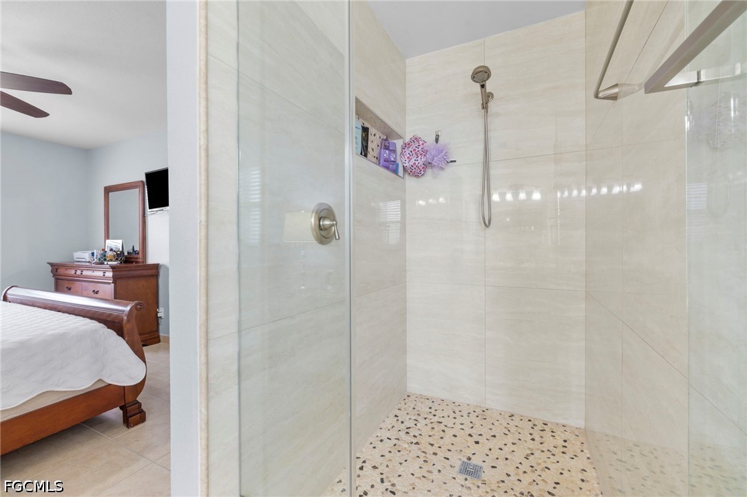 2 Bed Condominium for Sale in Cape Coral, photo 18