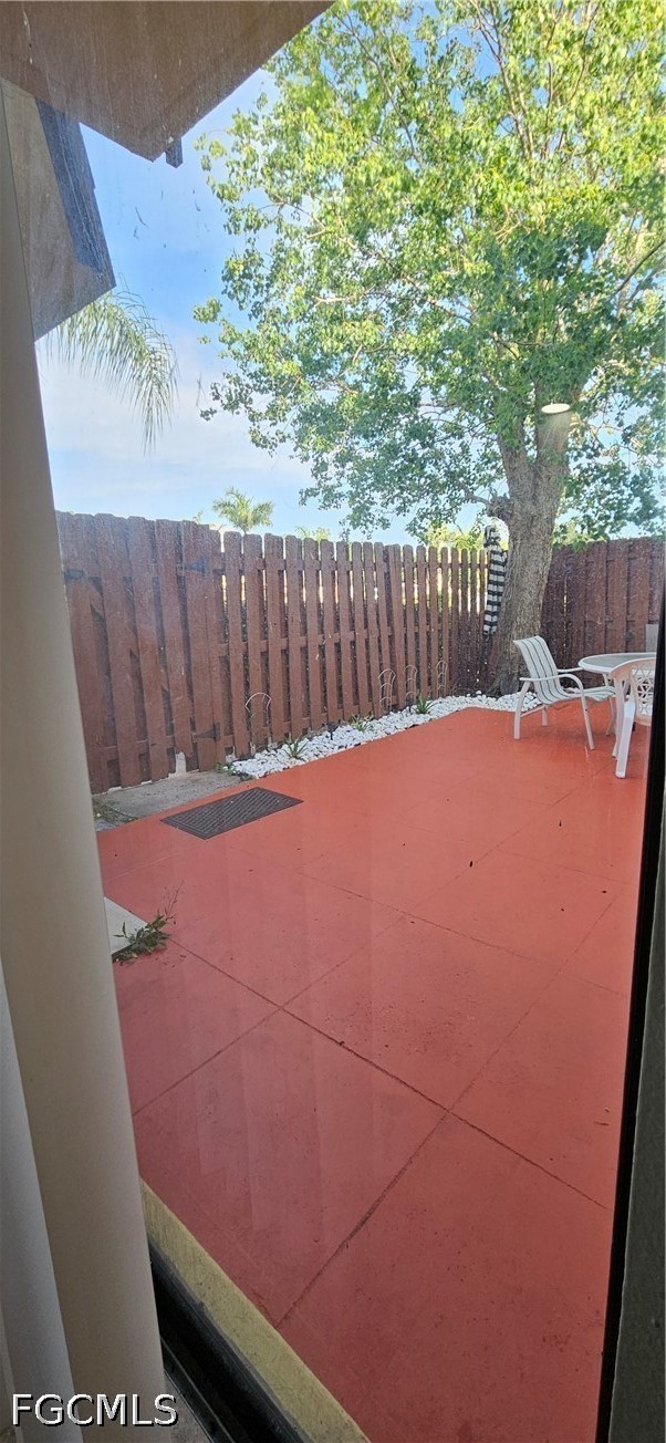 2 Bed Townhouse for Sale in Parkwoods, photo 18