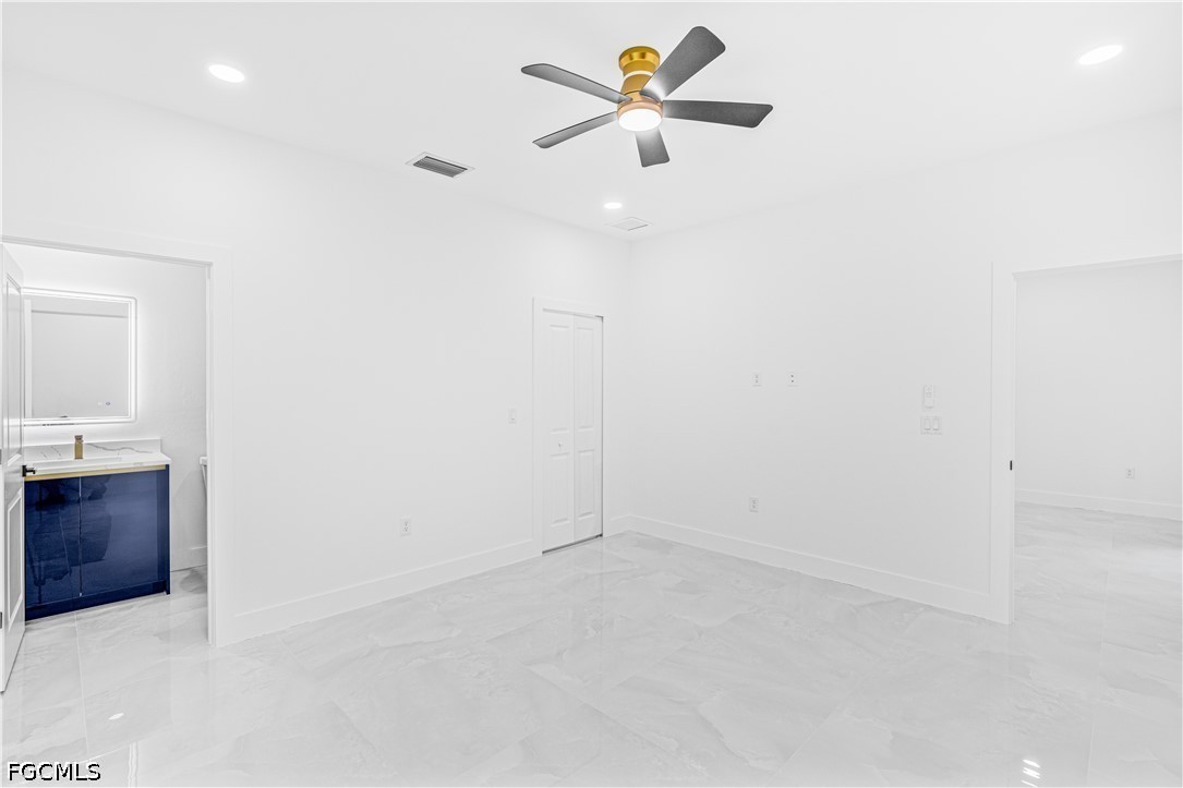 3 Bed SingleFamilyResidence for Sale in Lehigh Acres, photo 18
