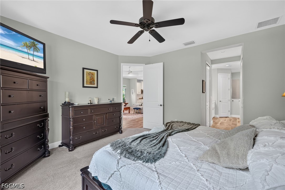 2 Bed Attached for Sale in Naples, photo 18